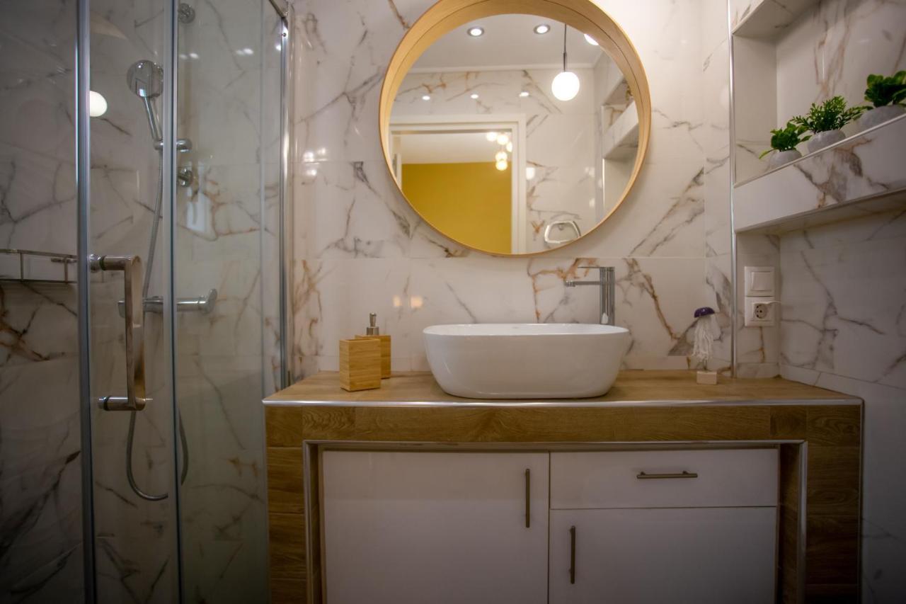 Nefeli By Heloni Apartments Атина Екстериор снимка